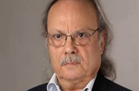  الشاعر اللبناني أنسي الحاج.