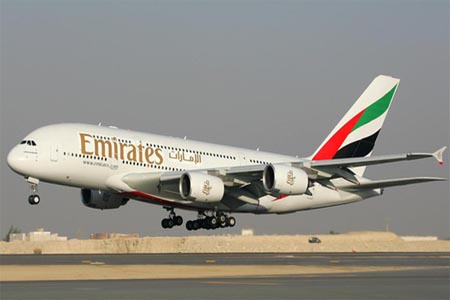 إحدى طائرات الخطوط الجوية الإماراتية