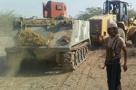 معدات عسكرية ثقيلة تابعة للحوثيين سيطر عليها الجيش اليمني