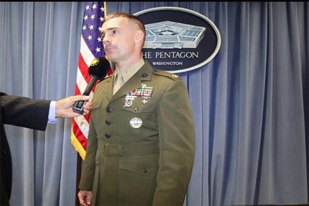 أدريان رانكين المتحدث باسم البنتاغون