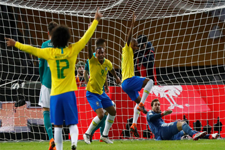 لحظة الهدف الوحيد في المواجهة