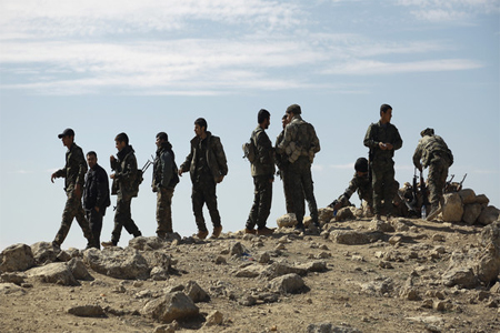 عناصر من قوات سوريا الديمقراطية في الحسكة السورية عام 2016