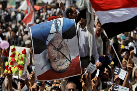 Saudi-led forces conducted air strikes at dawn on Sunday in the Yemeni capital Sanaa targeting deposed President Ali Abdullah Saleh’s house. (File photo: AFP)