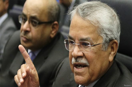 أعلن النعيمي تغيير الاستراتيجية نحو تحدي منتجي النفط ذي الكلفة العالية.