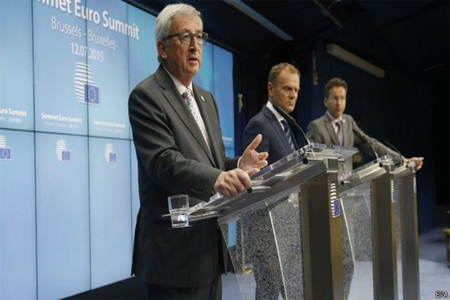 قال دونالد تاسك: توصلنا الى الاتفاق بعد نحو 17 ساعة من المفاوضات.