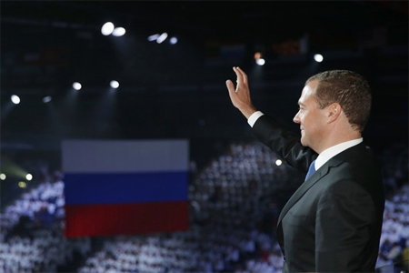 مدفيديف في الحفل الختامي لبطولة العالم للألعاب المائية في قازان