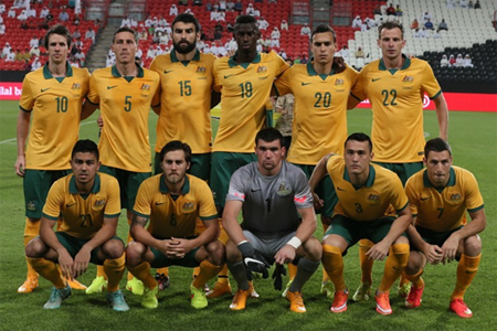 المنتخب الأسترال يقبل مباراة ودية ضد الإمارات في أبوظبي يوم 10 أكتوبر 2014