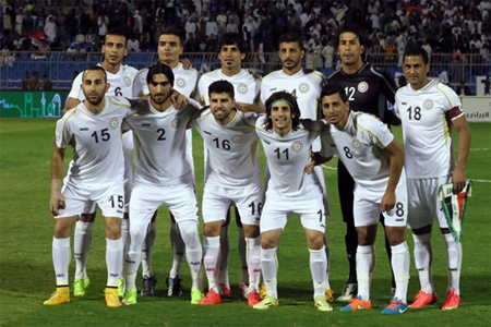 المنتخب السعودي قبل مبارته ضد عمان في كأس الخليج 22