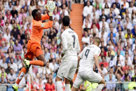 تألق الحارس كاميني اللافت حرم لاعبي الريال من تسجيل أي هدف