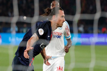 إبراهيموفيتش صار الهداف التاريخي لباريس سان جيرمان بـ110 أهداف