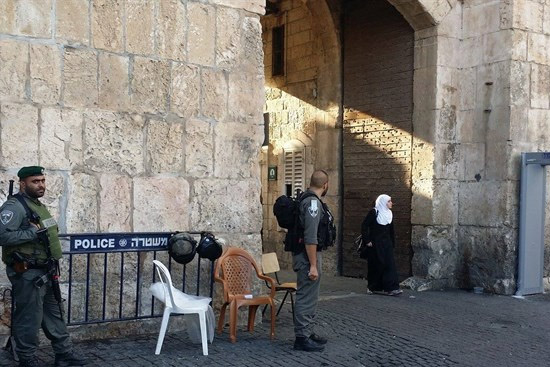 هكذا عزلت "اسرائيل" احياء القدس وحاصرتها!