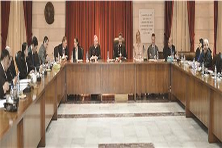 الراعي خلال اجتماعه بالسفراء في بكركي