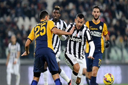 يوفنتوس يكرم ضيفه هيلاس فيرونا برباعية