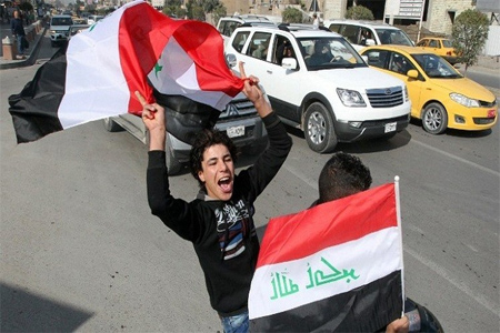 العراقيون نزلو إلى شوارع بغداد احتفالا بالفوز على إيران في ربع النهائي