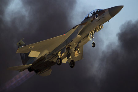 An Israeli air force F-15 fighter jet