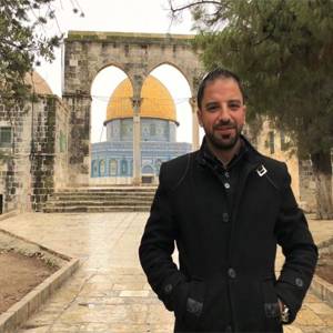 منع موظف أوقاف من دخول المسجد الأقصى وتجدد اقتحامات المستوطنين