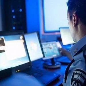 500 حالة اعتقال بتهمة التحريض على 