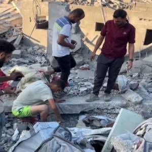 على مقربة من الموت!